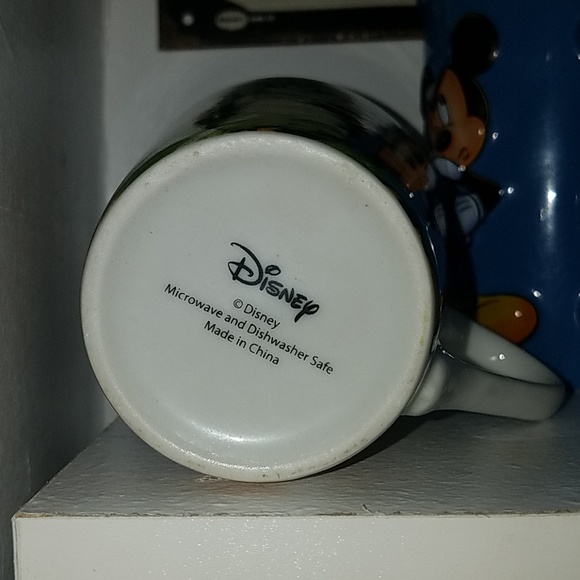 Mickey Mouse Coffee Mugs - Picture 6 of 7